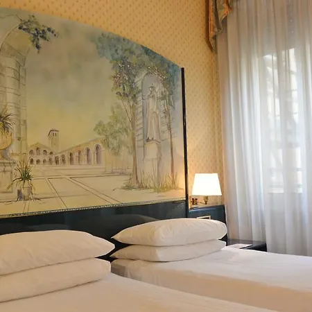 Hotel Ih Ambasciatori