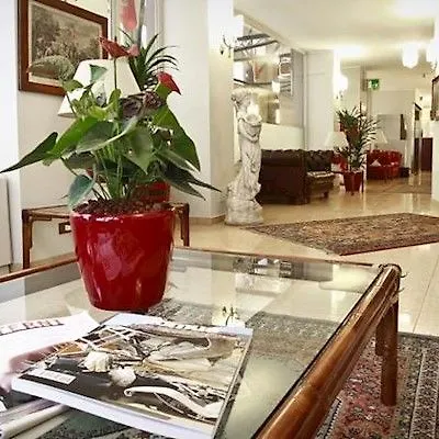 Garibaldi Palace Милан
