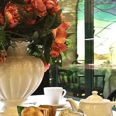 Отель Garibaldi Palace 3*