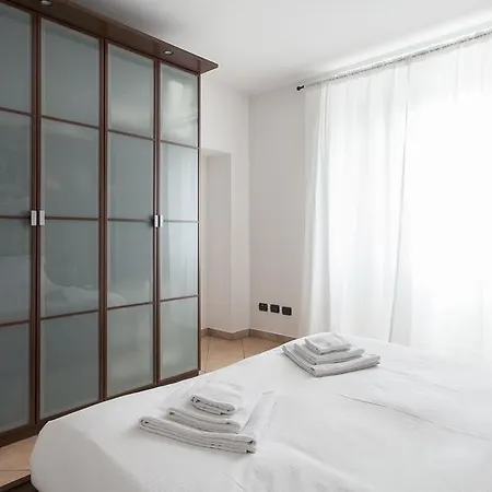 Italianway-vigevano Apartment