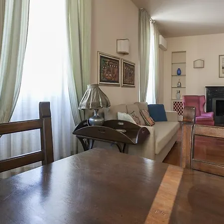 Italianway-Caiazzo Milaan
