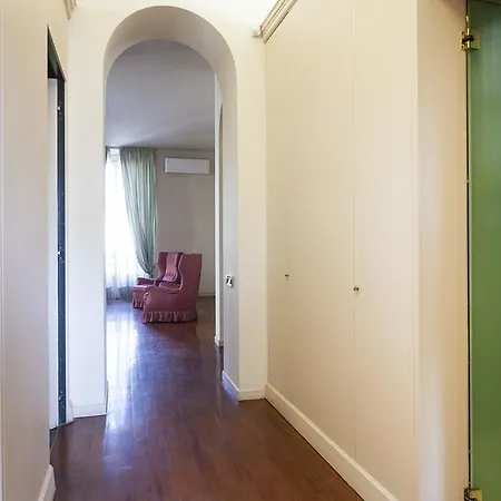 Italianway-Caiazzo Milaan