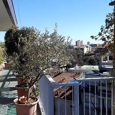 Buonarroti Roof Garden Mita Apartment *