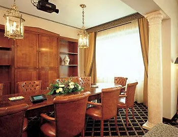 호텔 Atahotel Executive 4*