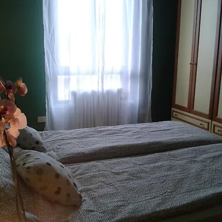 Apartment Certosa 3 Bedrooms Milan