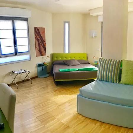 Mihotel Milán