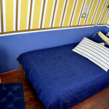 Bed & Breakfast House