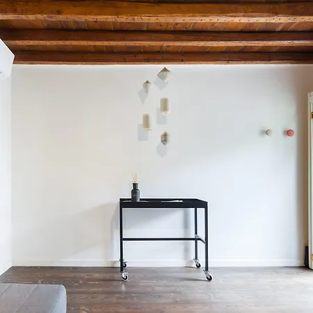 Apartman - Downtown Milánó