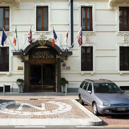 Lhp Napoleon Hotel