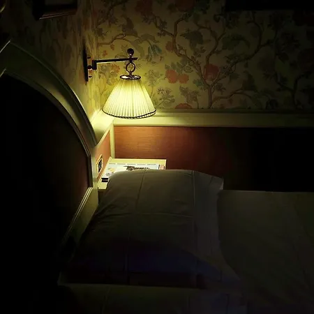 Regency 4* Μιλάνο