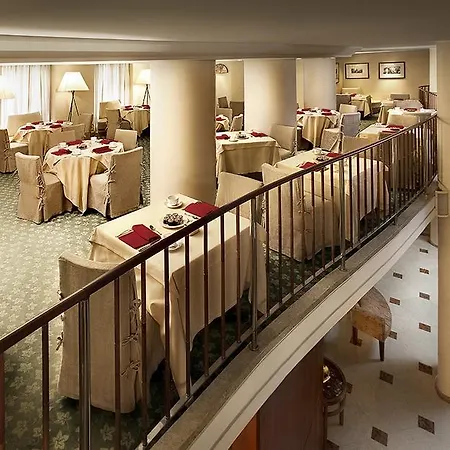 Hotel Cavour