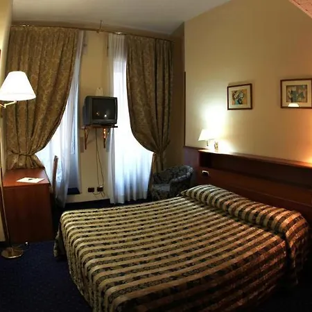 Garibaldi Palace 3* Milan