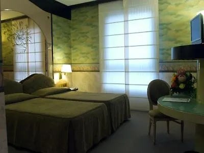 D'este 4*
