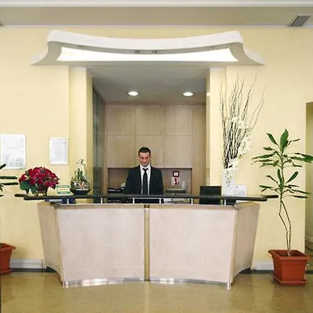 Ξενοδοχείο Terminal 3*