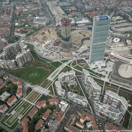 Buonarroti Roof Garden Mita * Milán