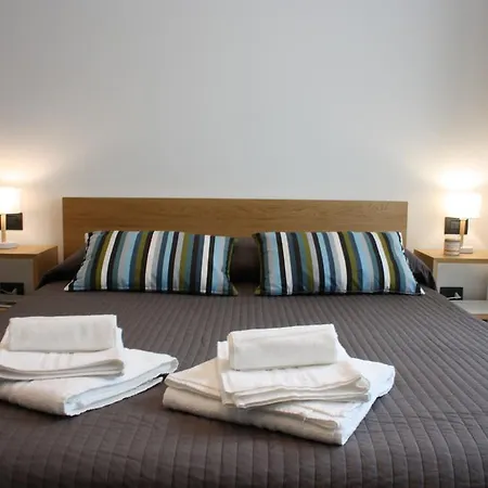 Apartment Navigli - Via Tortona Milan