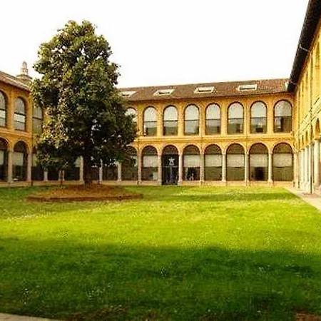 Отель Palazzo Delle Stelline 3*