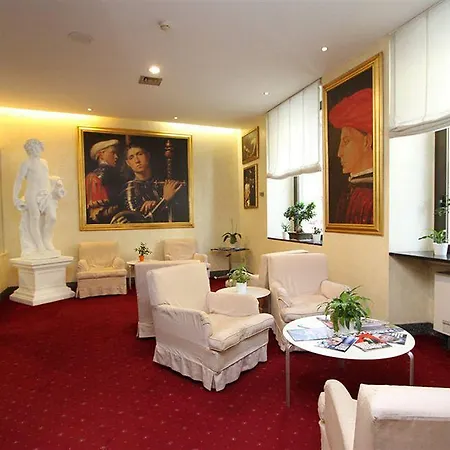 Club 3* Милан