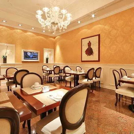 Worldhotel Casati 18 4*