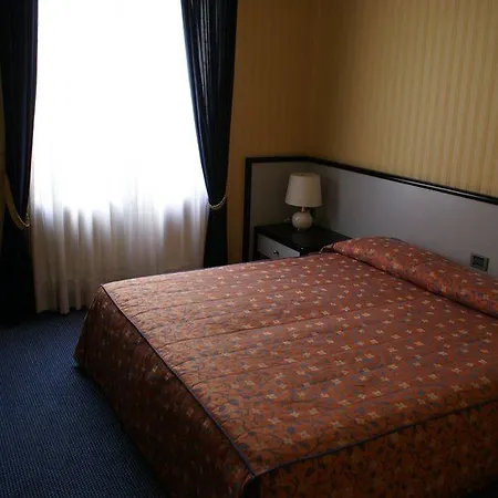 Hotel Iq 4*