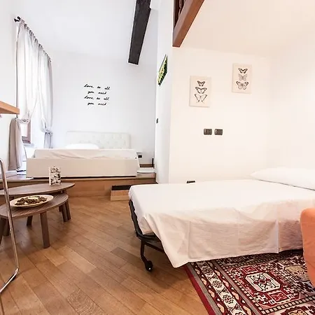 Hemeras Boutique House Duomo 6 4*