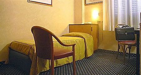 Lepontina Aparthotel 3*