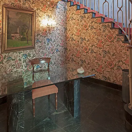 Ekoliving 3* Milan