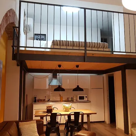 Διαμέρισμα Domus Navigli