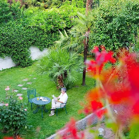 Hotel Hotel Charly 3*