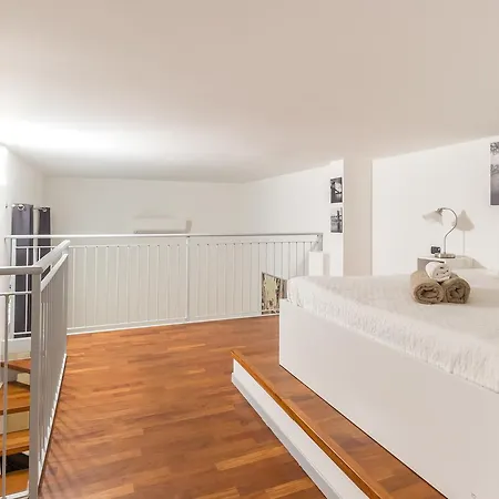 Apartment Alessia's Flat- Portello 2 Milan