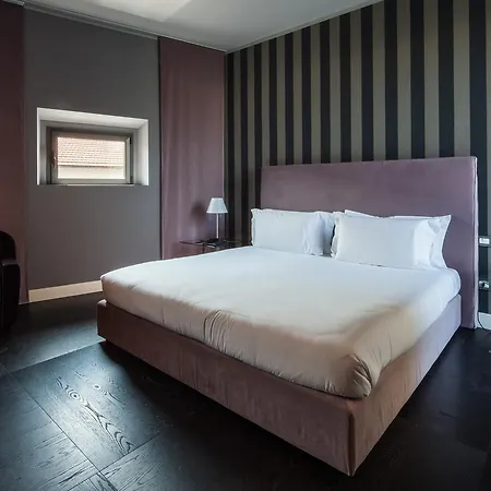 Hotel Fifty House Cellini 5*
