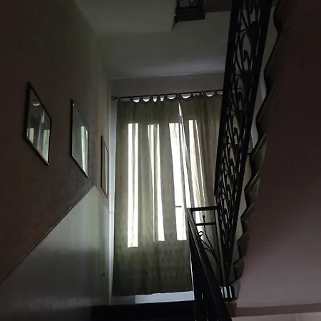 Vallazze * ميلان