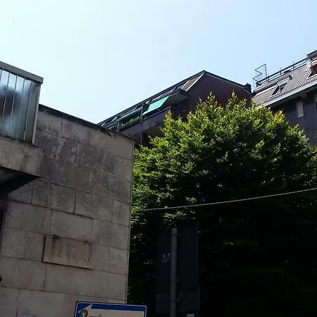 Panzió Melzo 13 *