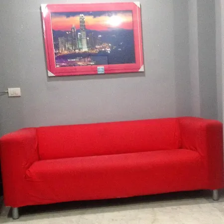 Paris 2* Milano
