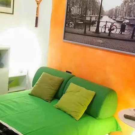 Panzió Melzo 13 *