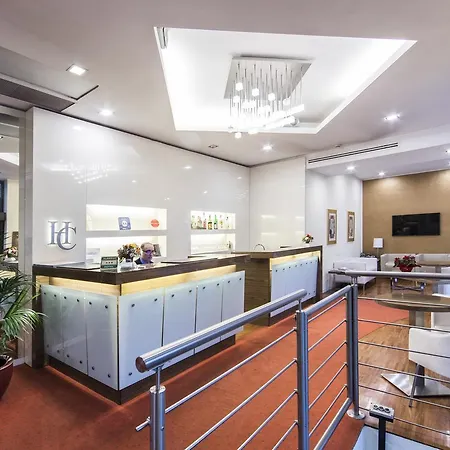 Campion Hotel 3*
