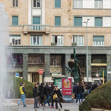 Ah - Fashion District Μιλάνο