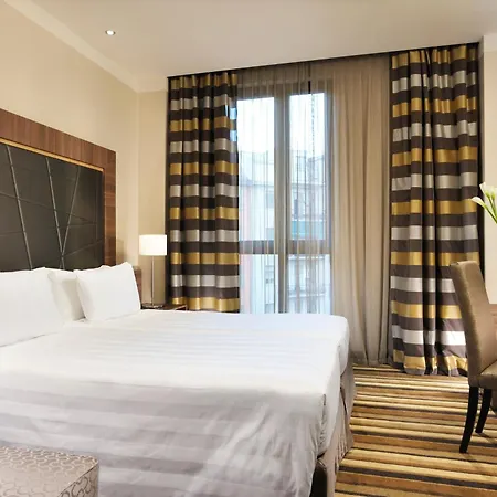 Uptown Palace 4* Милан