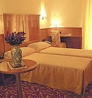 Cinque Giornate Hotell