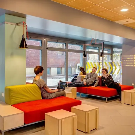 Meininger Garibaldi Hostel Mediolan