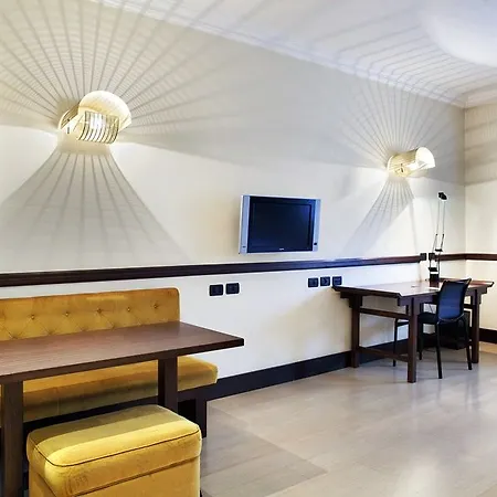 Nh Collection Porta Nuova Отель 4*