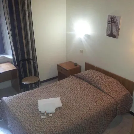 Hotel Leonardo Da Vinci *