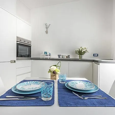 Apartment Rentclass - Edgar *