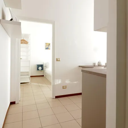 Italianway Easy - Bergognone 47 B *