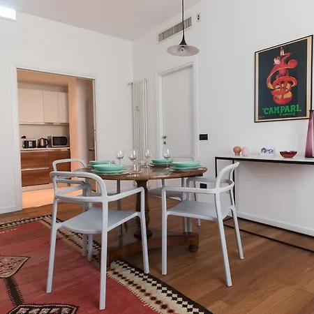 Italianway-saffi 6 * Milán