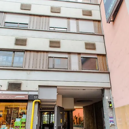 아파트 Porta Romana Elegant Flat *