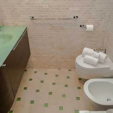 Porta Romana Elegant Flat 아파트 *