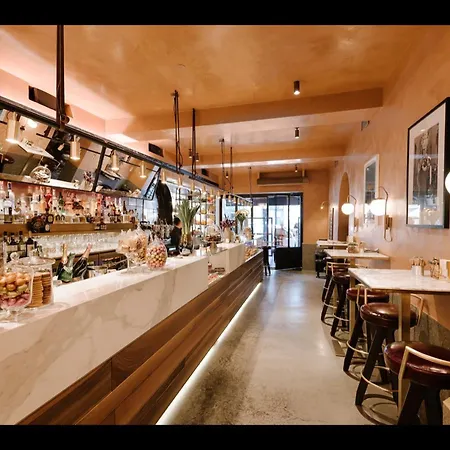 Alojamento de Acomodação e Pequeno-almoço Pandenus Brera 4*