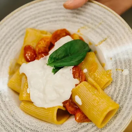 Alojamento de Acomodação e Pequeno-almoço Pandenus Brera 4*