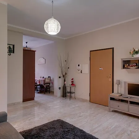 Caratteristico In Quartiere Dinamico *